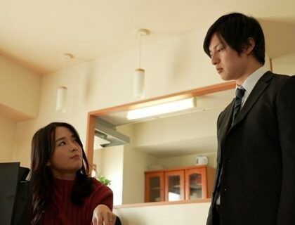 Vợ ở nhà một mình, ngoại tình cùng cấp dưới của chồng Vợ ở nhà một mình, ngoại tình cùng cấp dưới của chồng